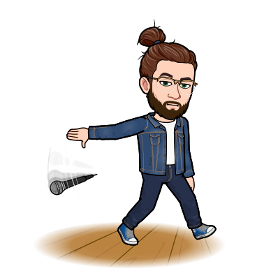 italian teacher amsterdam with microphone